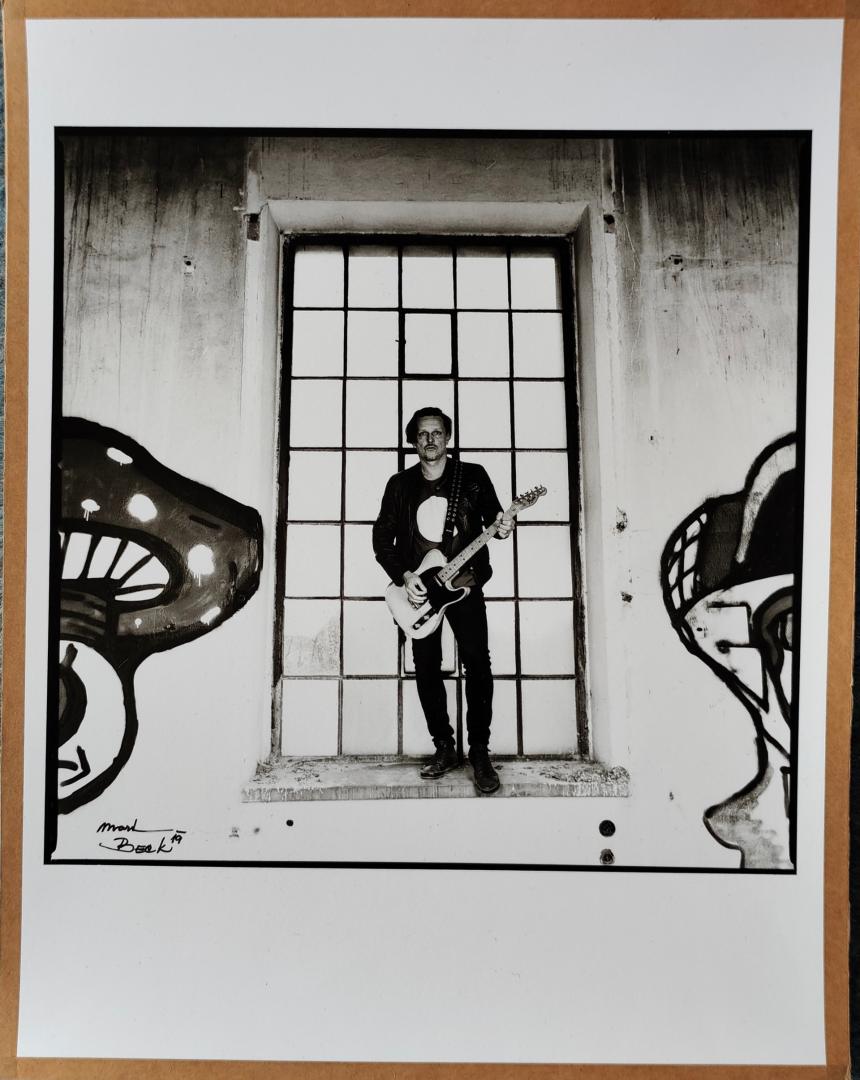 Chinaski - MM, okno 3